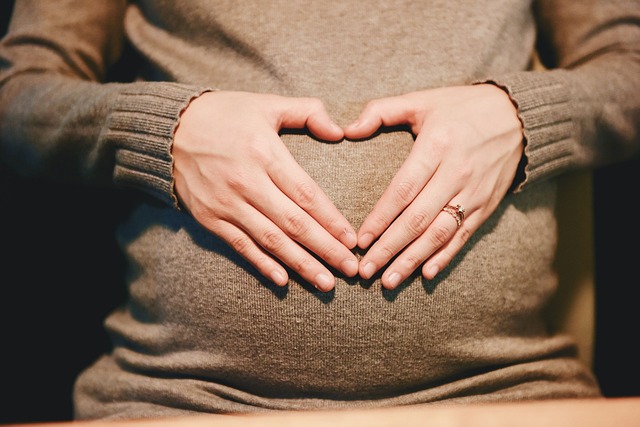 Jak udržet formu během ‍těhotenství: Doporučené cviky a rady‍ odborníků